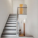 Stylish & Relaxing Penthouse ~ Workspace ~ Parking