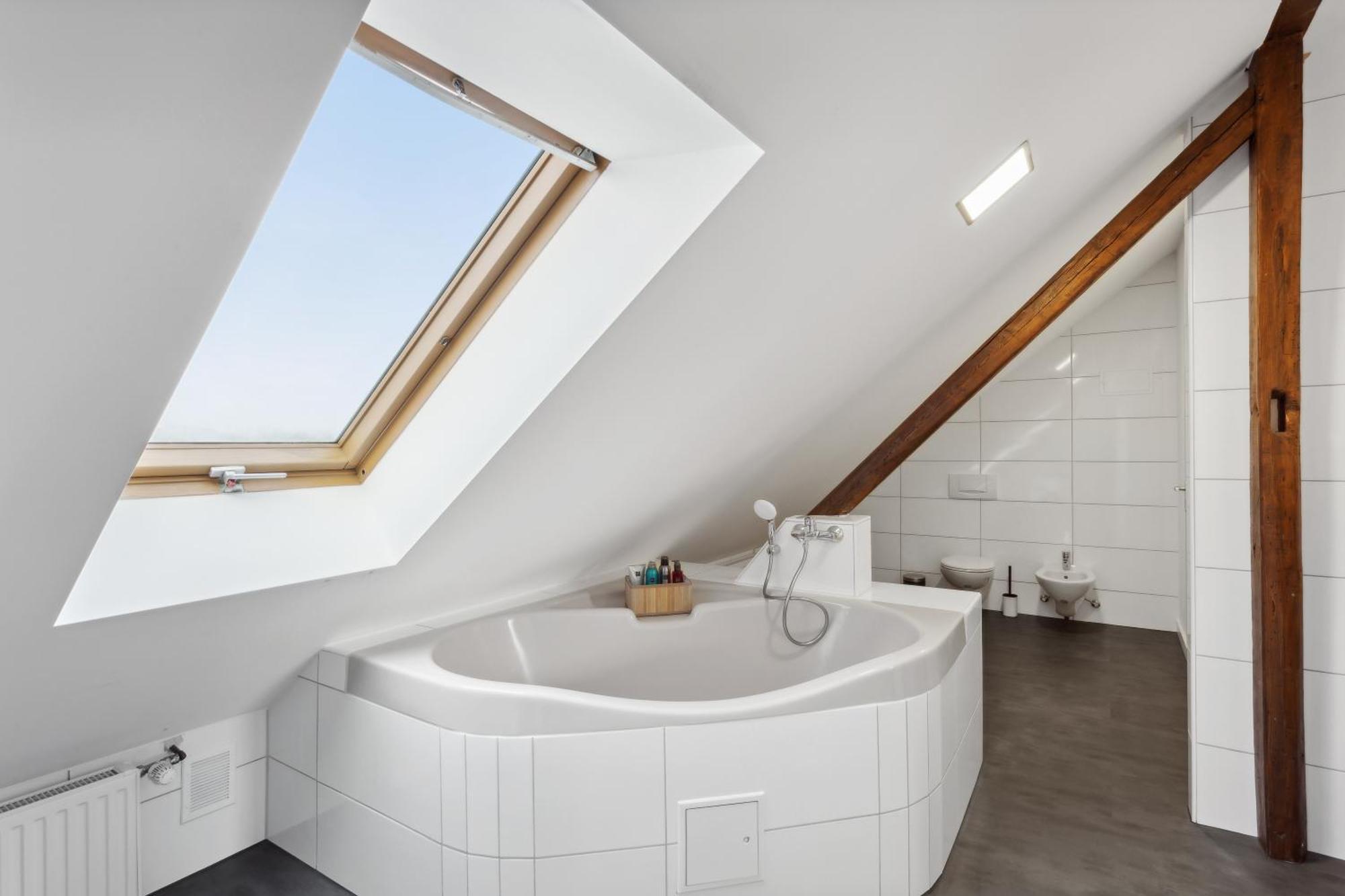 Stylish & Relaxing Penthouse ~ Workspace ~ Parking Apartment Gelsenkirchen
