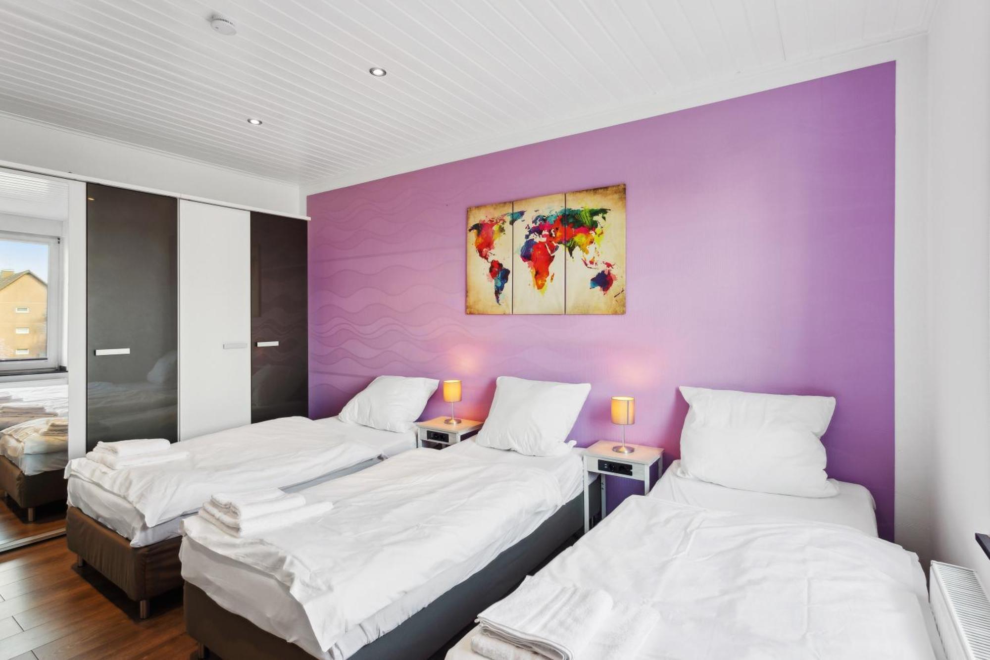Stylish & Relaxing Penthouse ~ Workspace ~ Parking Apartment Gelsenkirchen