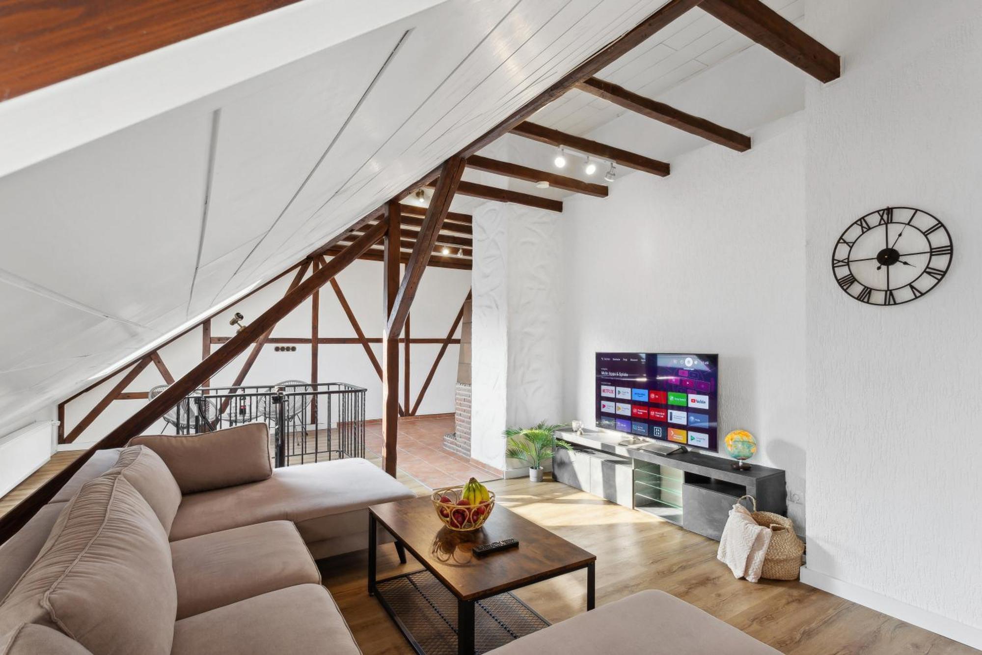 Stylish & Relaxing Penthouse ~ Workspace ~ Parking Gelsenkirchen