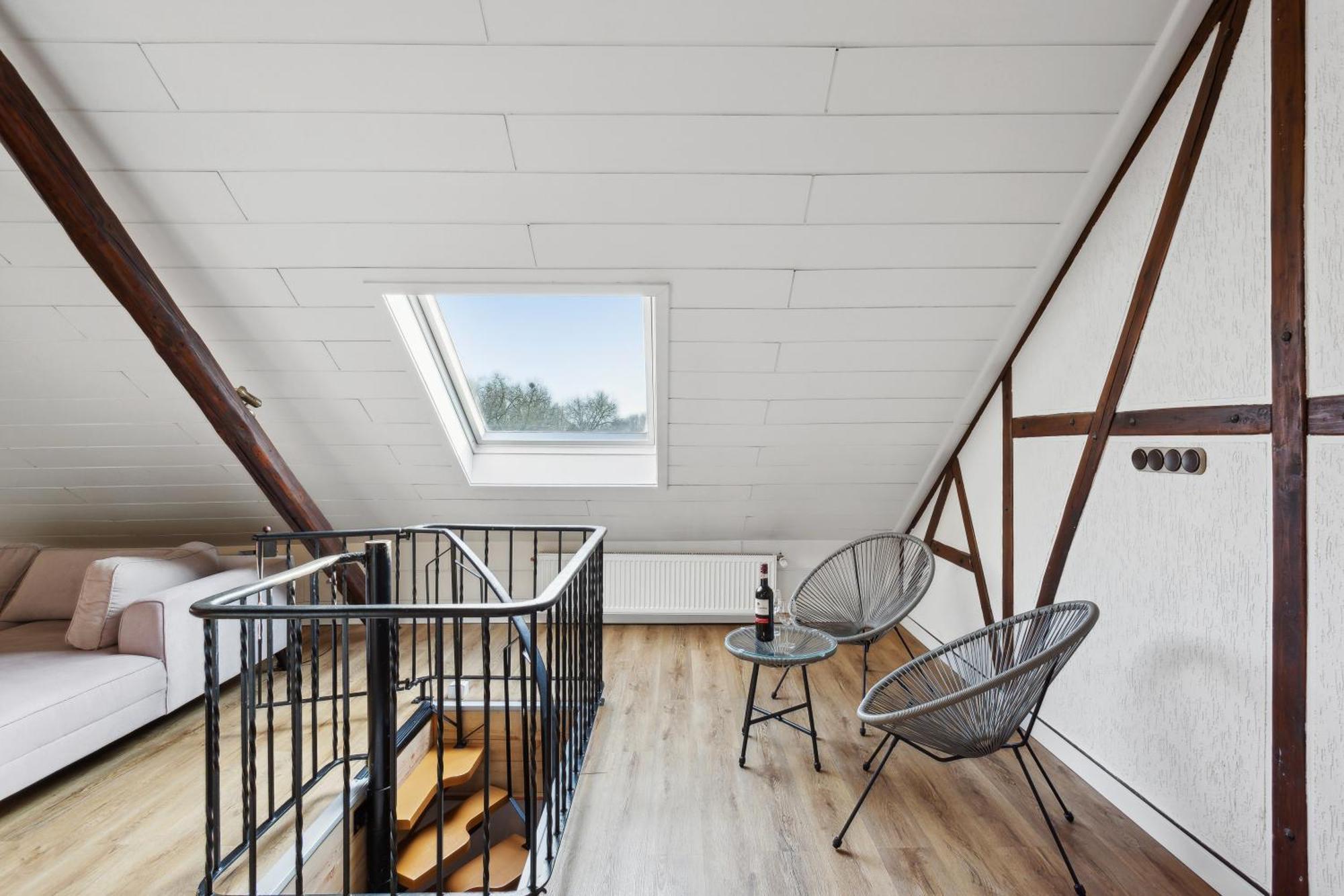 Apartment Stylish & Relaxing Penthouse ~ Workspace ~ Parking Gelsenkirchen